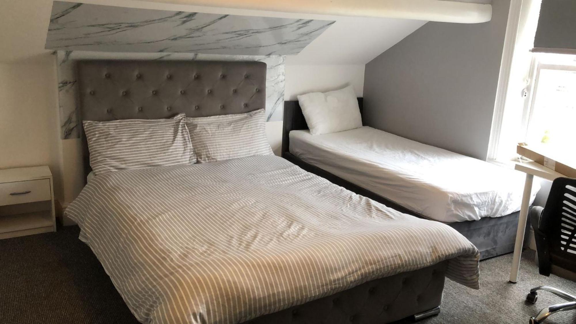 Lodge-room-16 Liverpool